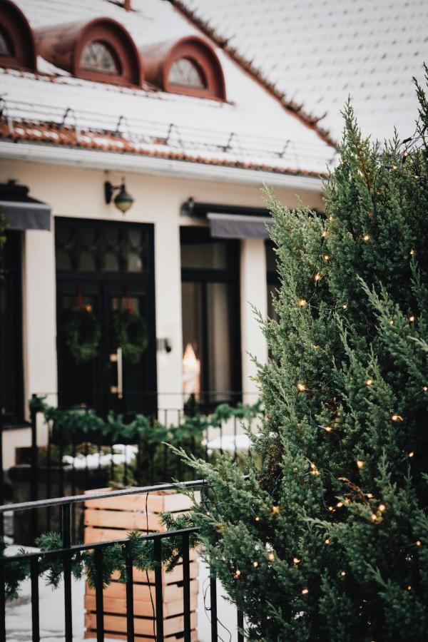 Asby Hotell Hallstahammar Εξωτερικό φωτογραφία